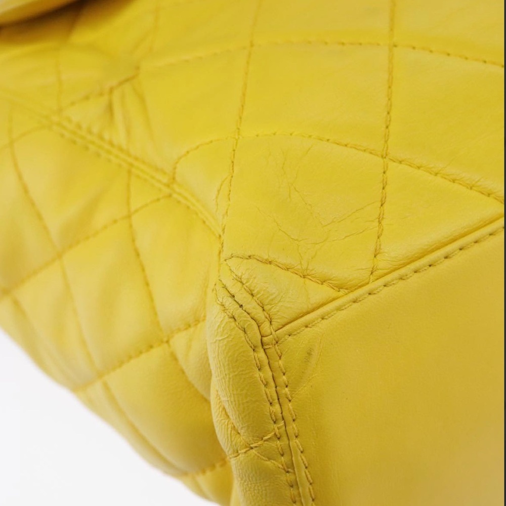 CHANEL Matelasse Hand Bag Lamb Skin Yellow - Picture 9 of 16
